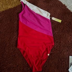 NWT One piece Summersalt suit - Size 6